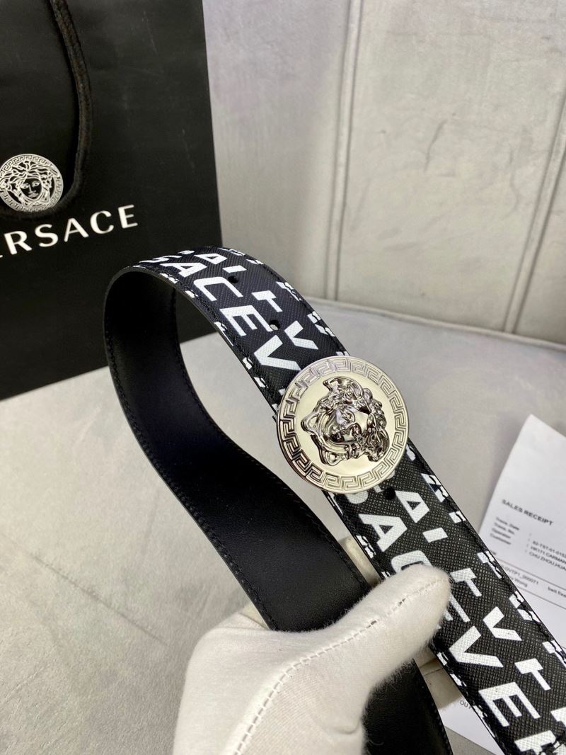 VERSACE